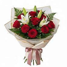 Букет цветов из:  Лилии и Розы #REPLACE_PRED# Полярных Зорях