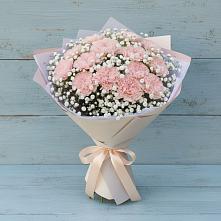 Букет цветов из:  Гвоздики в Полярных Зорях
