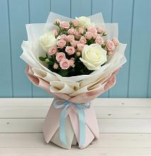 Букет цветов из:  Розы #REPLACE_PRED# Полярных Зорях