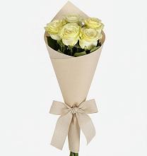 Букет цветов из:  Розы в Полярных Зорях
