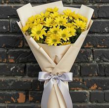 Букет цветов из:  Хризантемы в Полярных Зорях