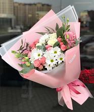 Букет цветов из:  Розы, Лизиантусы и Хризантемы в Полярных Зорях