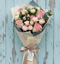 Букет цветов из:  Розы в Полярных Зорях