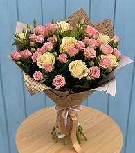 Букет цветов из:  Розы в Полярных Зорях