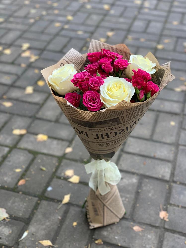 Букет цветов из: Розы в Полярных Зорях