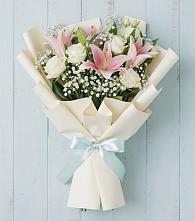 Букет цветов из:  Лилии в Полярных Зорях