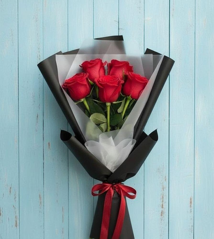 Букет цветов из: Розы в Полярных Зорях